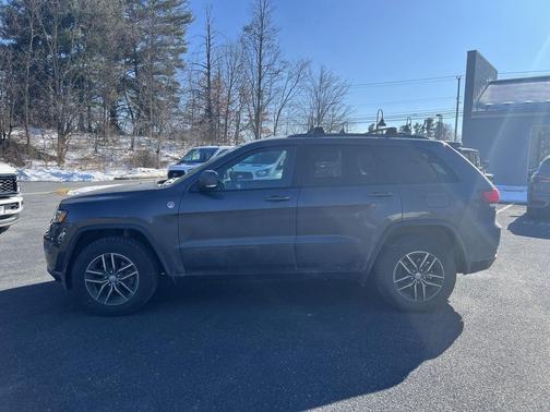 2017 Jeep Grand Cherokee Trailhawk