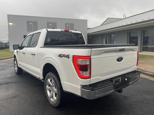 STAR WHITE METALLIC TRICOAT 2021 Ford F-150 Lariat