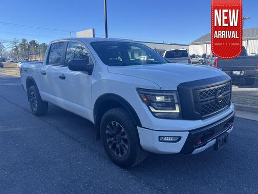 2022 Nissan Titan PRO-4X