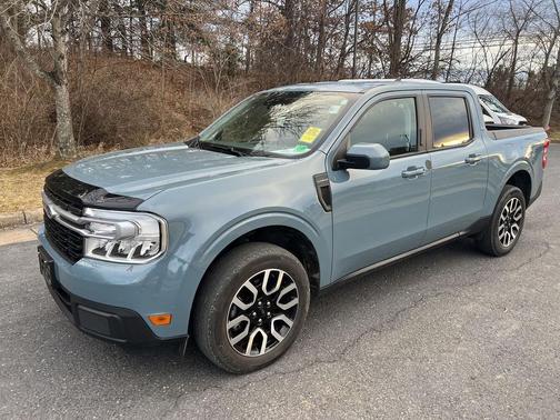 2023 Ford Maverick Lariat