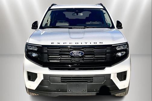 2025 Ford Expedition Max Active 4x4