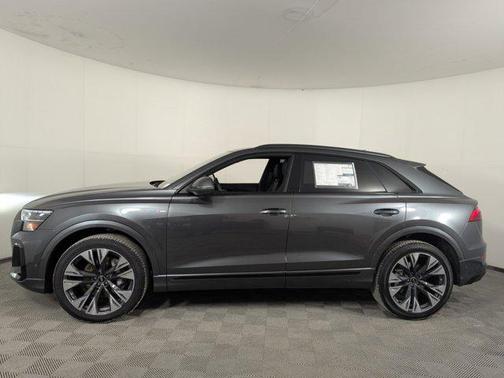 2025 Audi Q8 55 Premium Plus