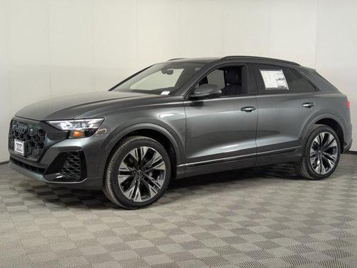 2025 Audi Q8 55 Premium Plus