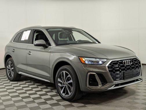 2024 Audi Q5 45 S line Premium