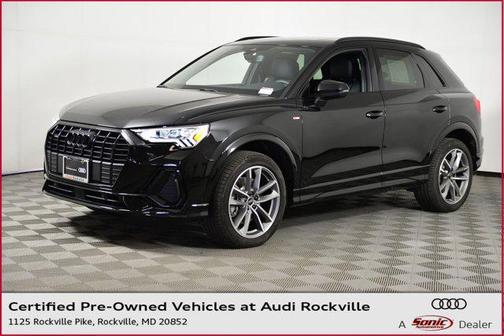 2025 Audi Q3 Premium 45 TFSI S line quattro Tiptronic