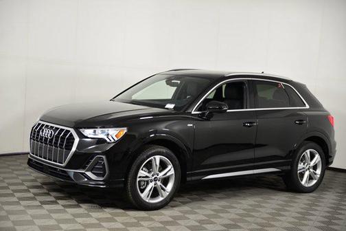 2024 Audi Q3 Premium 45 TFSI S line quattro Tiptronic
