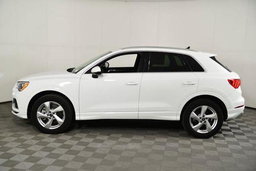 2022 Audi Q3 Premium