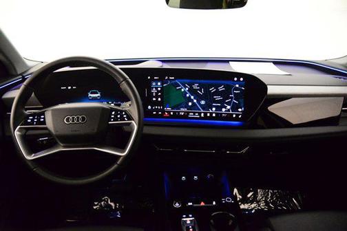 2025 Audi Q6 e-tron Premium Plus quattro