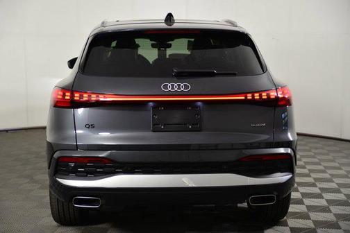 2025 Audi Q5 Premium Plus