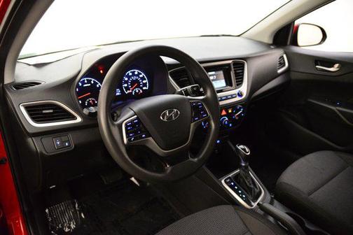 2020 Hyundai Accent SE