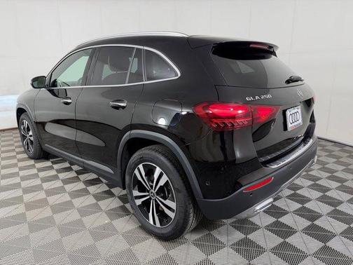 Black 2025 Mercedes-Benz GLA 250 Base