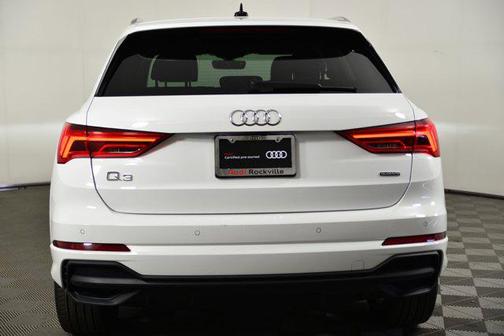 2024 Audi Q3 Premium 45 TFSI S line quattro Tiptronic