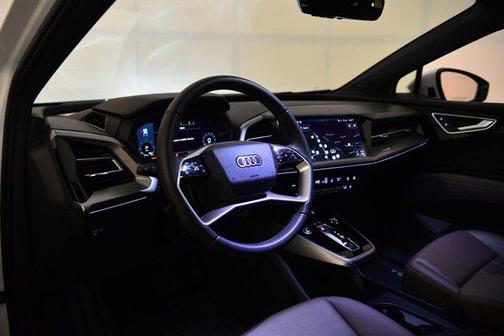 2025 Audi Q4 e-tron Premium 45 quattro