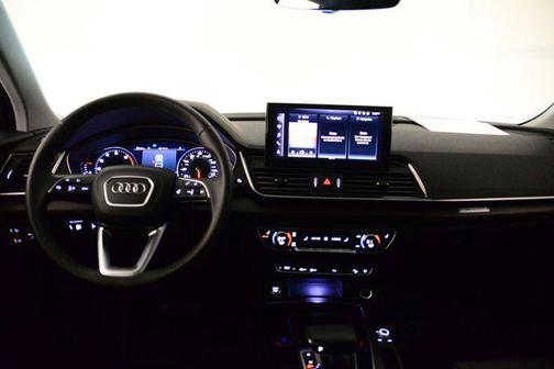 2024 Audi Q5 Premium 45 TFSI S line quattro
