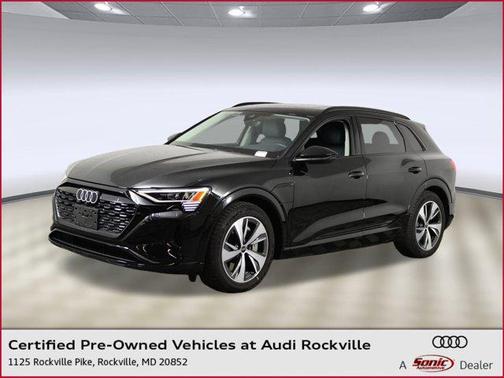 2024 Audi Q8 e-tron Premium quattro