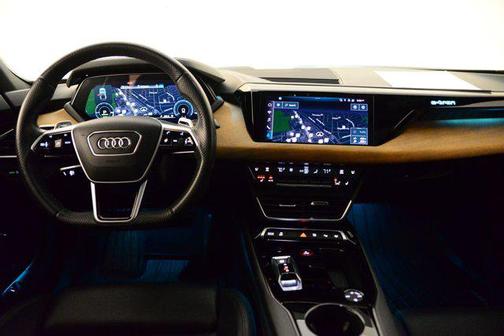 2023 Audi e-tron GT Prestige quattro