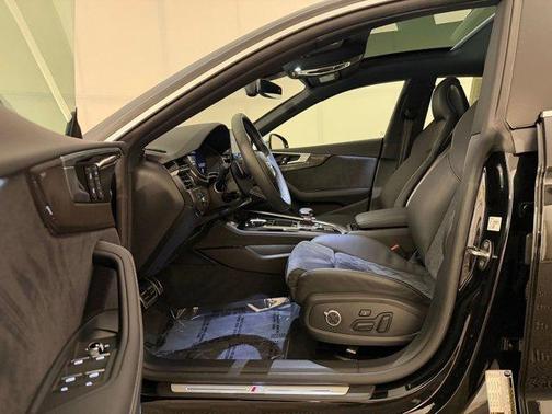 Mythos Black Metallic 2022 Audi S5 3.0T Premium Plus