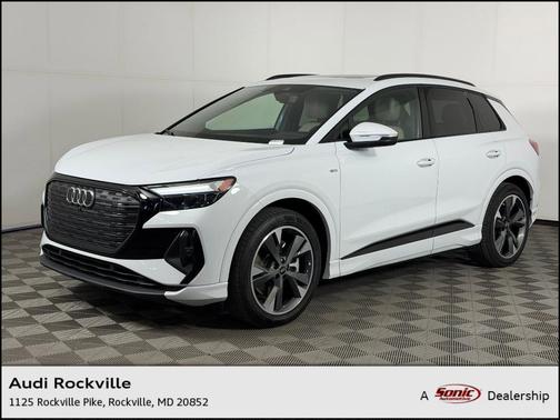 Glacier White Metallic 2024 Audi Q4 e-tron 55 quattro Premium