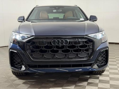 Blue Metallic 2026 Audi Q8 Premium Plus