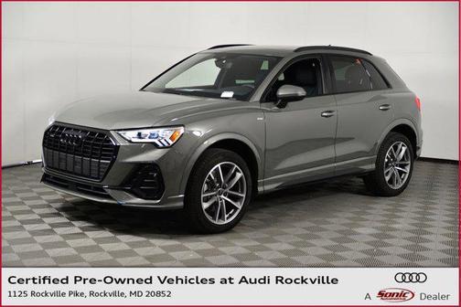 2025 Audi Q3 Premium 45 TFSI S line quattro Tiptronic