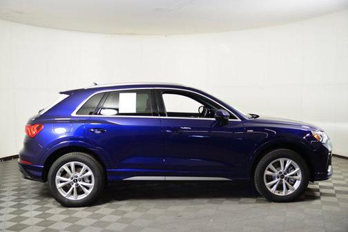 2025 Audi Q3 45 S line Premium Plus