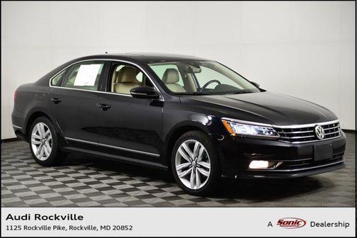 2017 Volkswagen Passat V6 SEL Premium