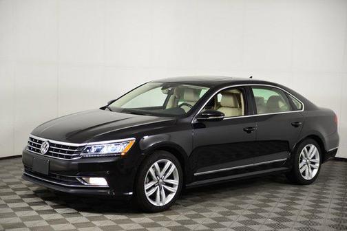 2017 Volkswagen Passat V6 SEL Premium