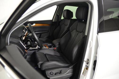 2024 Audi Q5 55 S line Premium