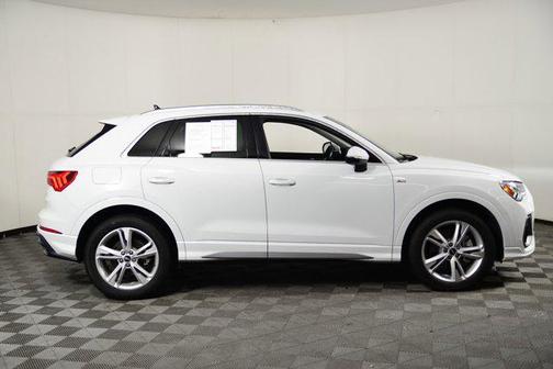 2022 Audi Q3 45 S line Premium Plus