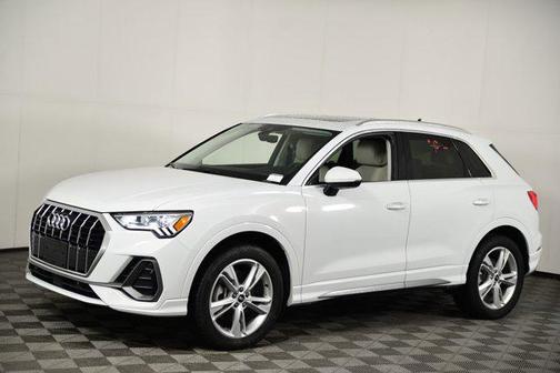 2022 Audi Q3 45 S line Premium Plus
