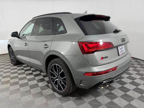 Chronos Gray Metallic 2023 Audi SQ5 3.0T Premium Plus