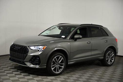 2025 Audi Q3 Premium 45 TFSI S line quattro Tiptronic