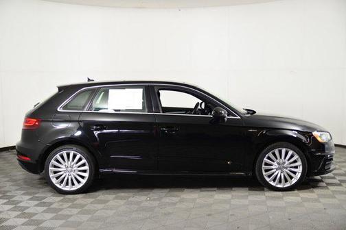 2016 Audi A3 e-tron 1.4T Tech Premium Plus