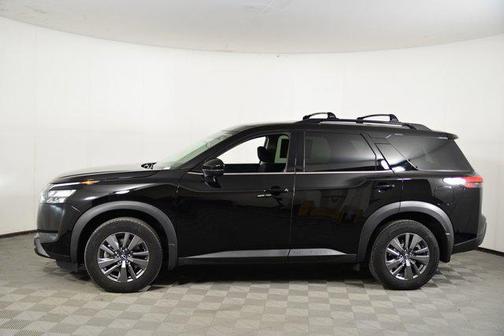 2023 Nissan Pathfinder SV 4WD