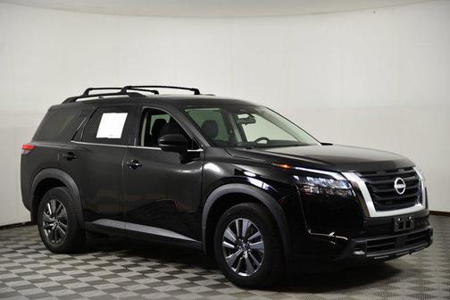2023 Nissan Pathfinder SV 4WD