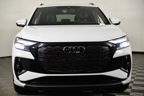 2025 Audi Q4 e-tron Premium Plus 55 quattro