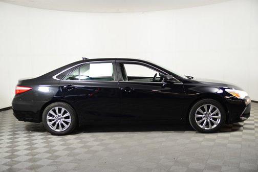 2015 Toyota Camry Hybrid XLE