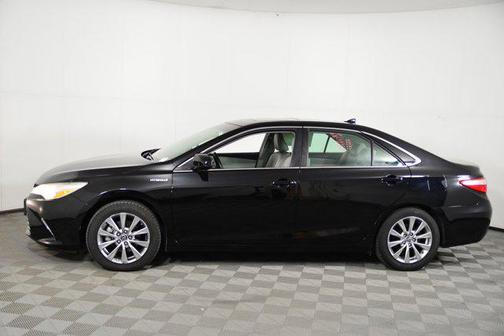 2015 Toyota Camry Hybrid XLE