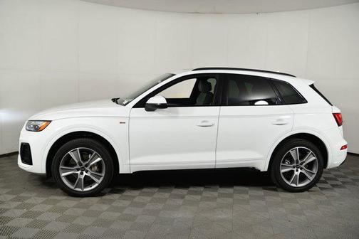 2025 Audi Q5 Premium 45 TFSI S line quattro