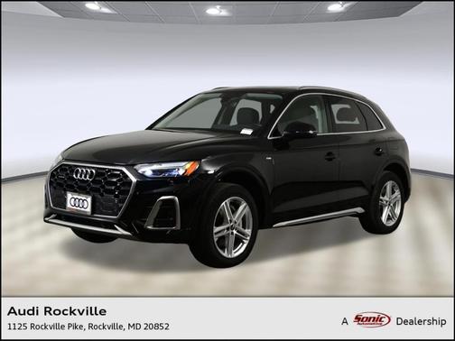 Mythos Black Metallic 2023 Audi Q5 e 55 S line quattro Premium