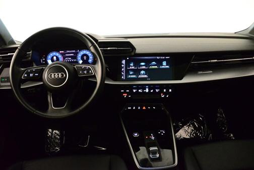 Florett Silver Metallic 2023 Audi A3 Premium