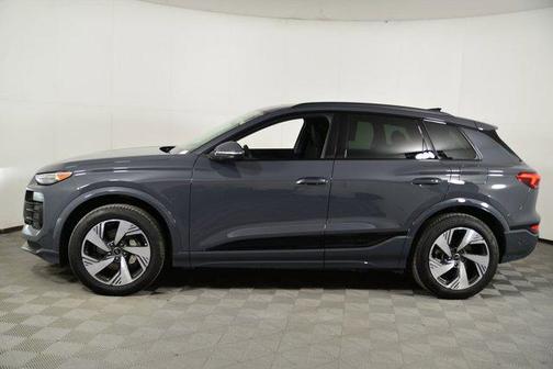 2025 Audi Q6 e-tron Premium Plus quattro