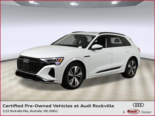 2024 Audi Q8 e-tron Premium quattro