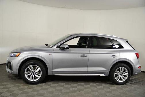 2022 Audi Q5 45 S line Premium