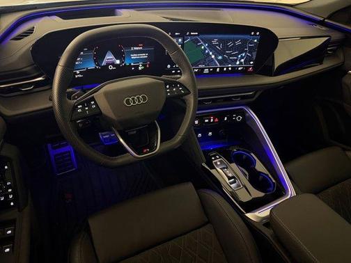 Mythos Black Metallic 2025 Audi SQ5 3.0T quattro Premium