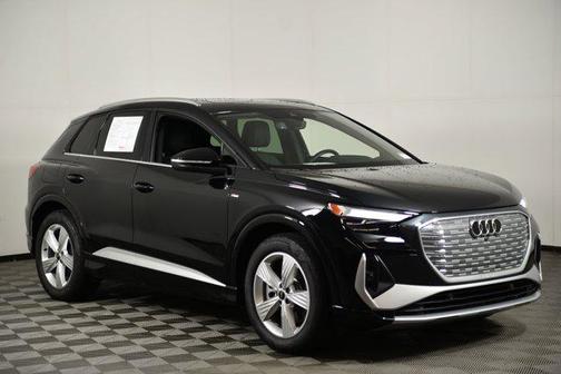 2024 Audi Q4 e-tron Premium 55 quattro