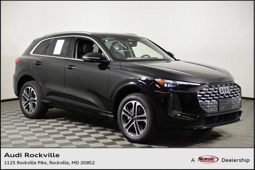 2025 Audi Q5 Premium