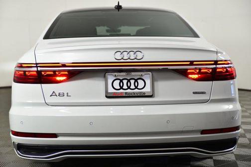 2025 Audi A8 L 55 TFSI quattro Tiptronic