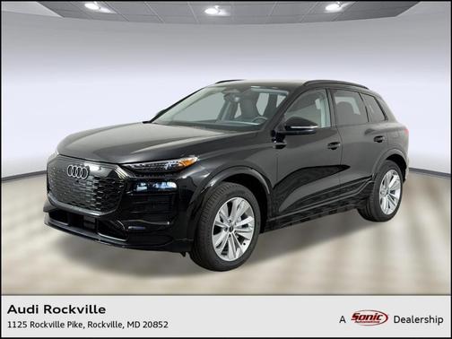 Mythos Black Metallic 2025 Audi Q6 e-tron Premium
