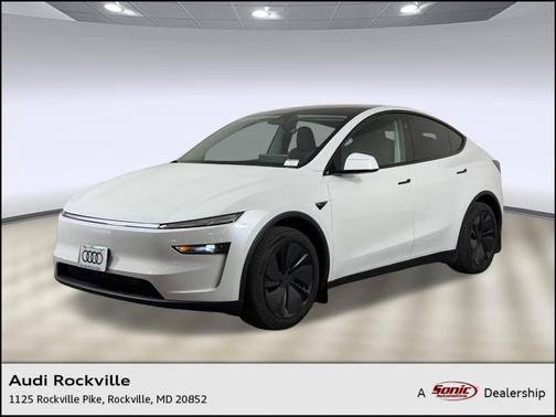 White 2026 Tesla Model Y Long Range